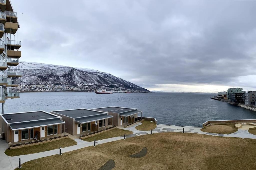 Royal Skir Sea View *